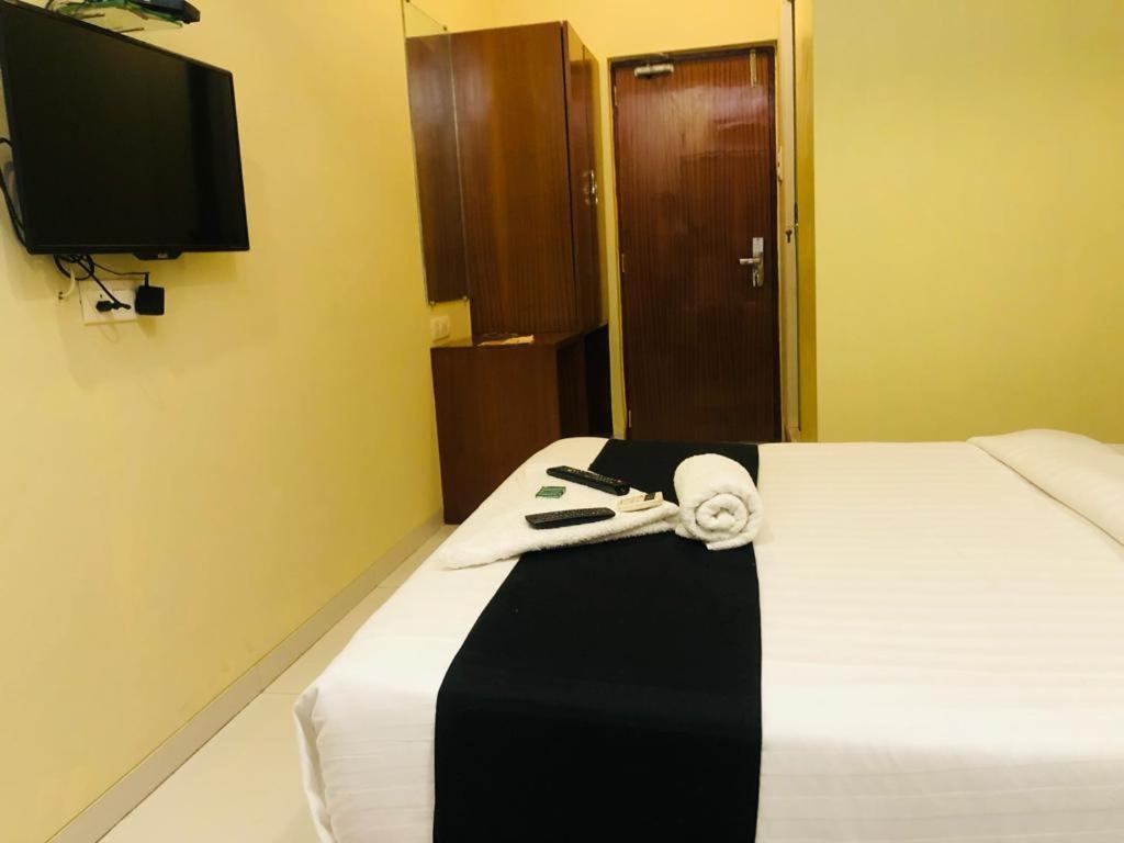Glitz Hotels 7Even Hills- Nr International Airport Mumbai T2 Exterior foto